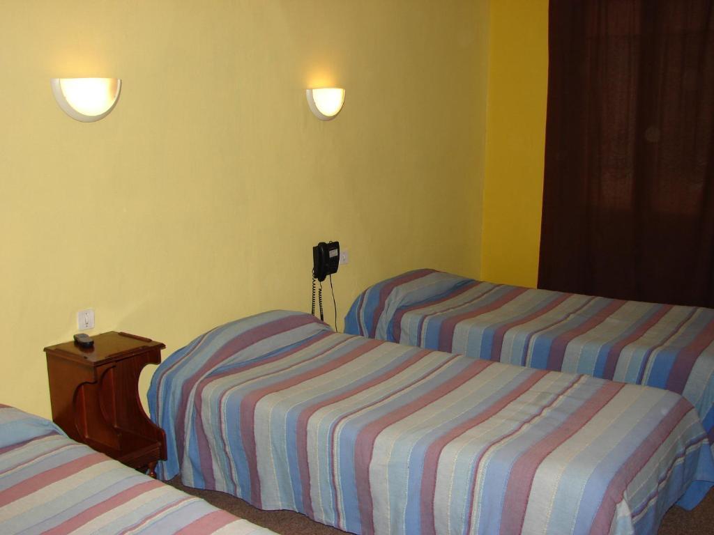 Hotel De Lyon Limoges Bilik gambar